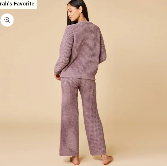 Softies Waffle Marshmallow V-Neck Luxe Lounge Set - Picture 3 of 5